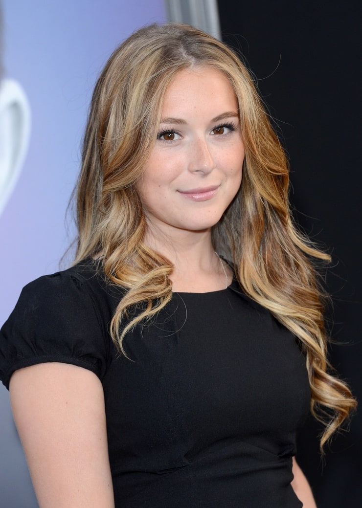 Alexa Vega 2024 Lok Sophi Elisabet