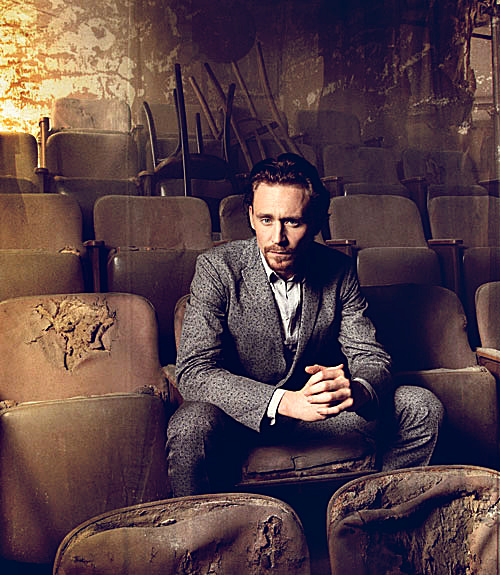 Tom Hiddleston