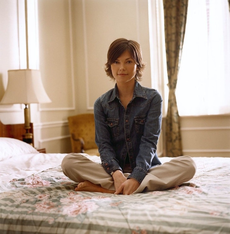 Nicole de Boer Nicole de Boer