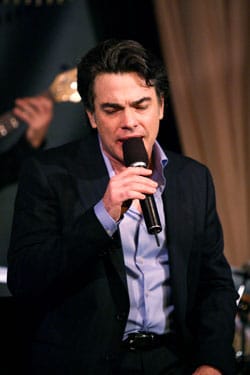 Peter Gallagher