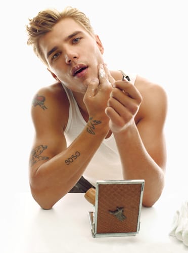 Chris Zylka Chris Zylka