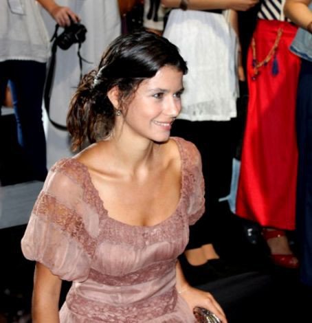 Beren Saat