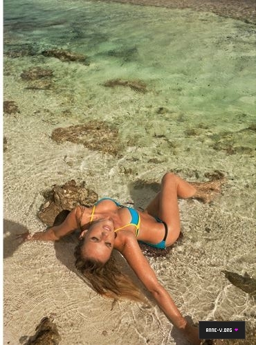 Anne Vyalitsyna