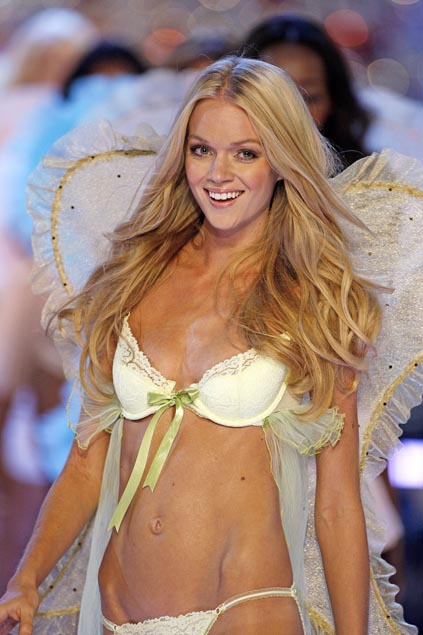 Lindsay Ellingson