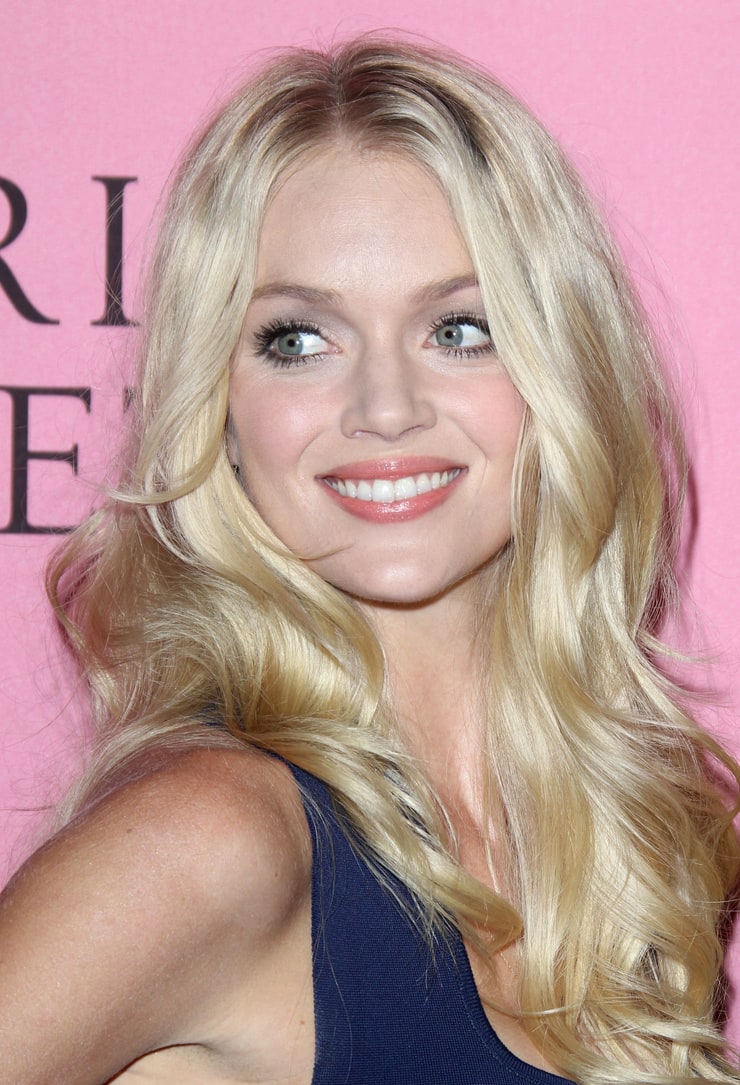 Lindsay Ellingson