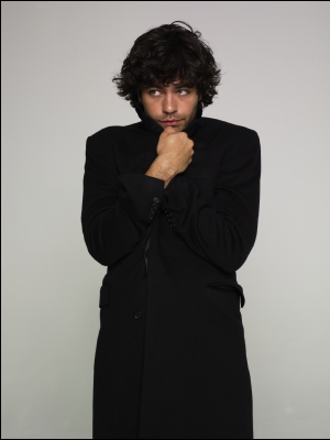 Adrian Grenier