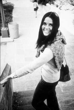 Ali MacGraw