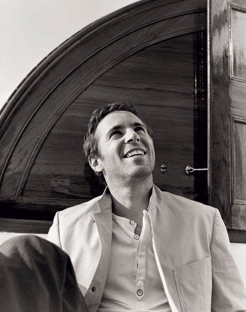 Alessandro Nivola