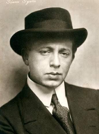 Gyula Gózon