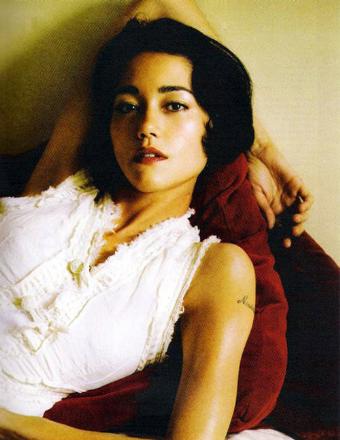 Sandrine Holt