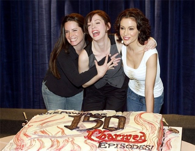 Holly Marie Combs Holly Marie Combs