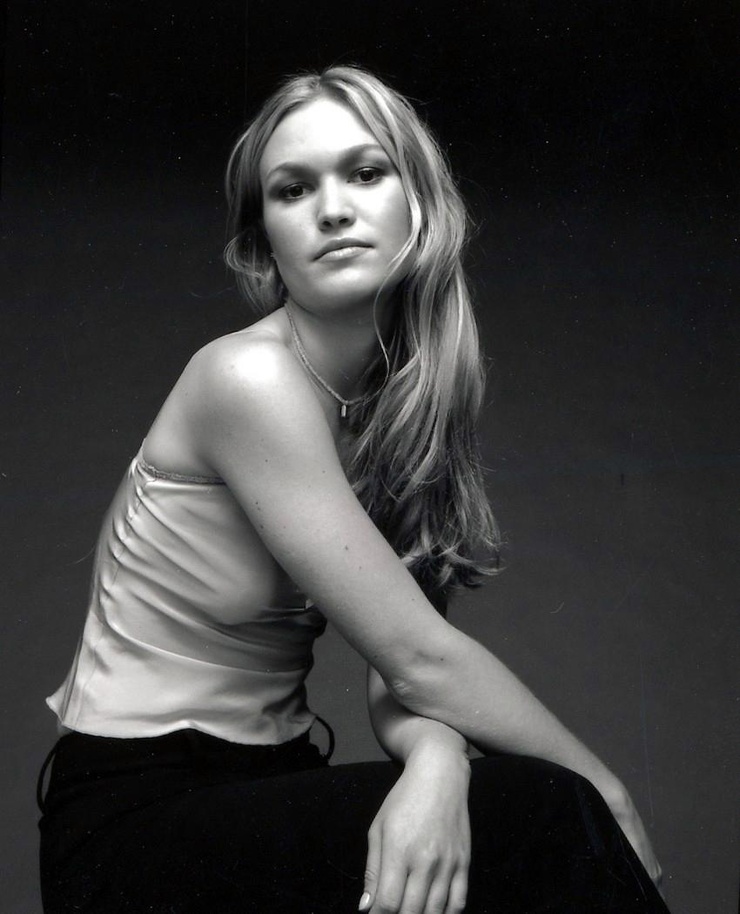 Julia Stiles