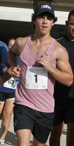 Joe Jonas