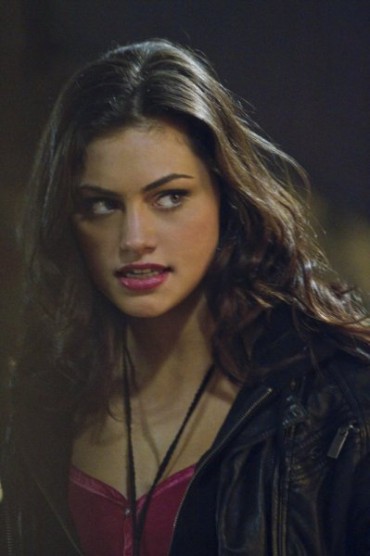 Phoebe Tonkin