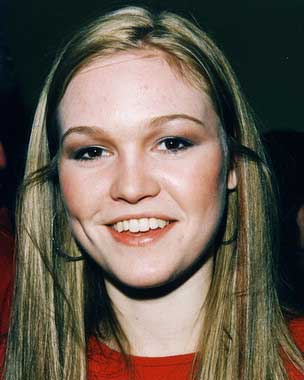 Julia Stiles