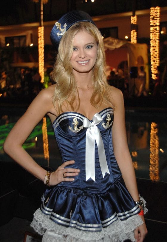 Sara Paxton Sara Paxton