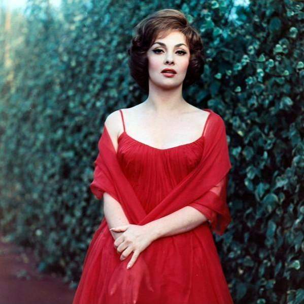 Gina Lollobrigida