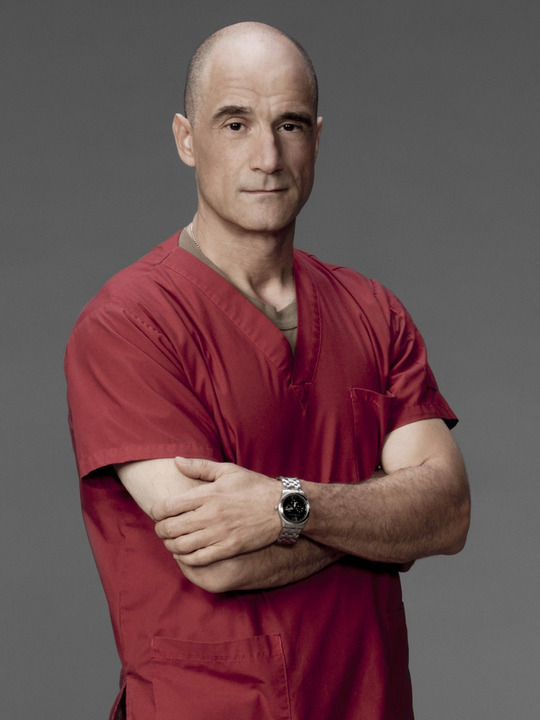 Elias Koteas