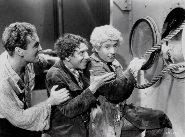 A Night at the Opera (1935) A Night at the Opera (1935)