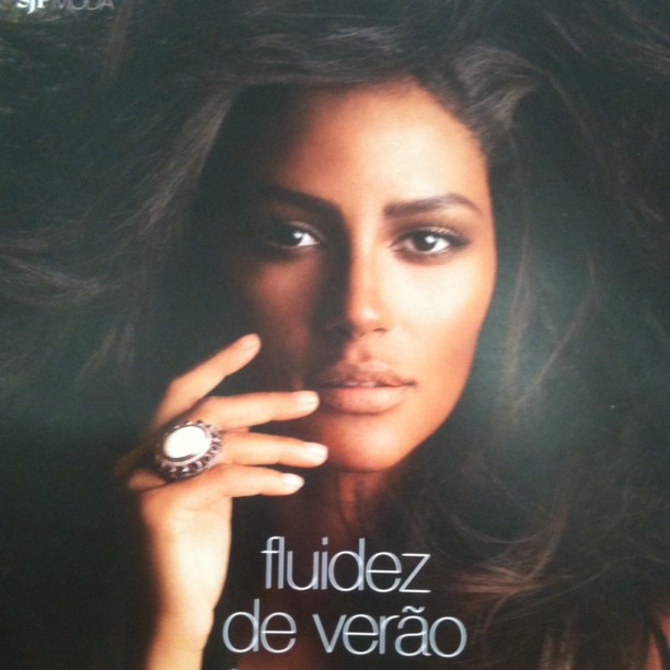Emanuela De Paula Emanuela De Paula