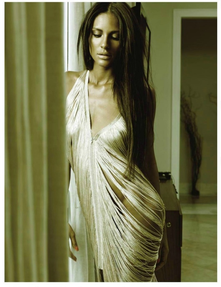 Emanuela De Paula Emanuela De Paula
