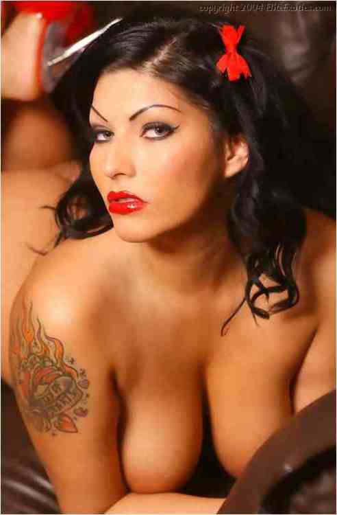 Shelly Martinez Topless