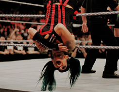 Picture of Shelly Martinez
