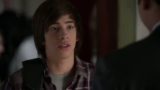 Jimmy Bennett - No Ordinary Family S01E16