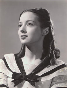 Evelyn Keyes Evelyn Keyes