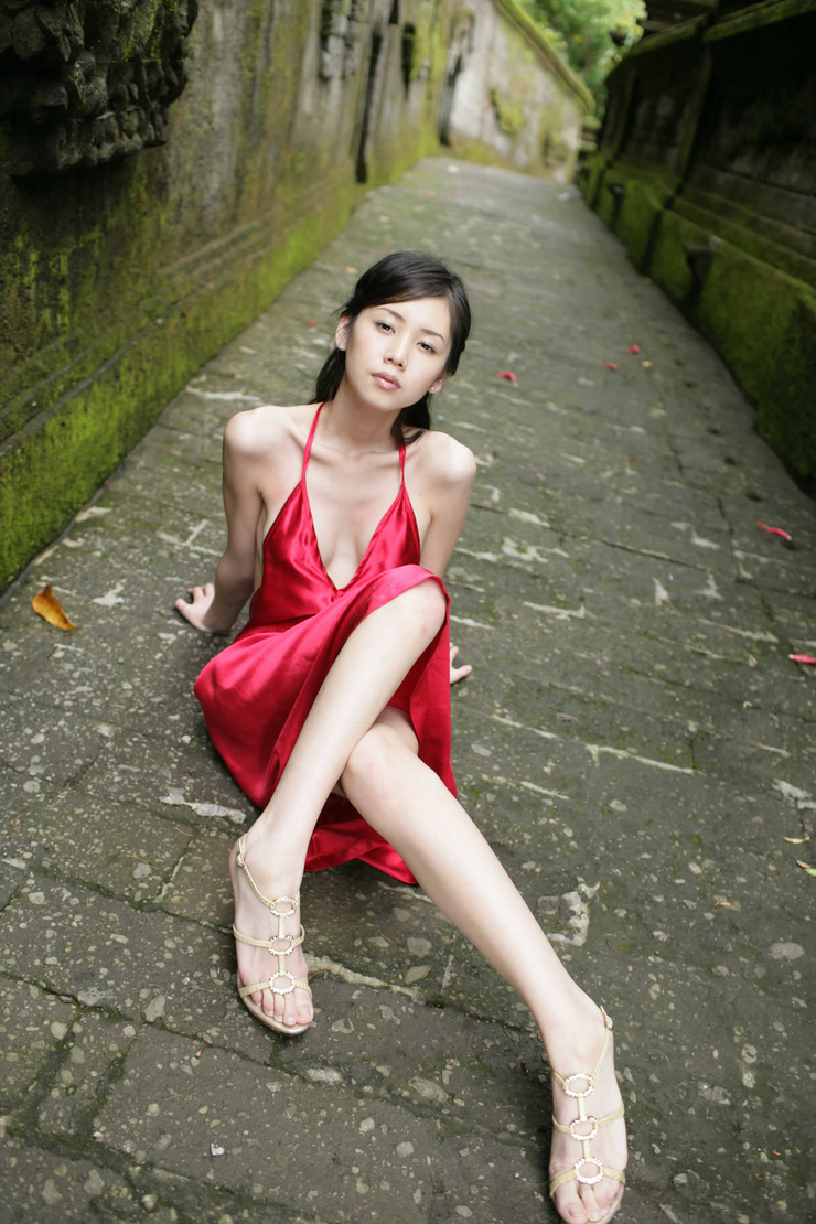 Emi Hasegawa Emi Hasegawa