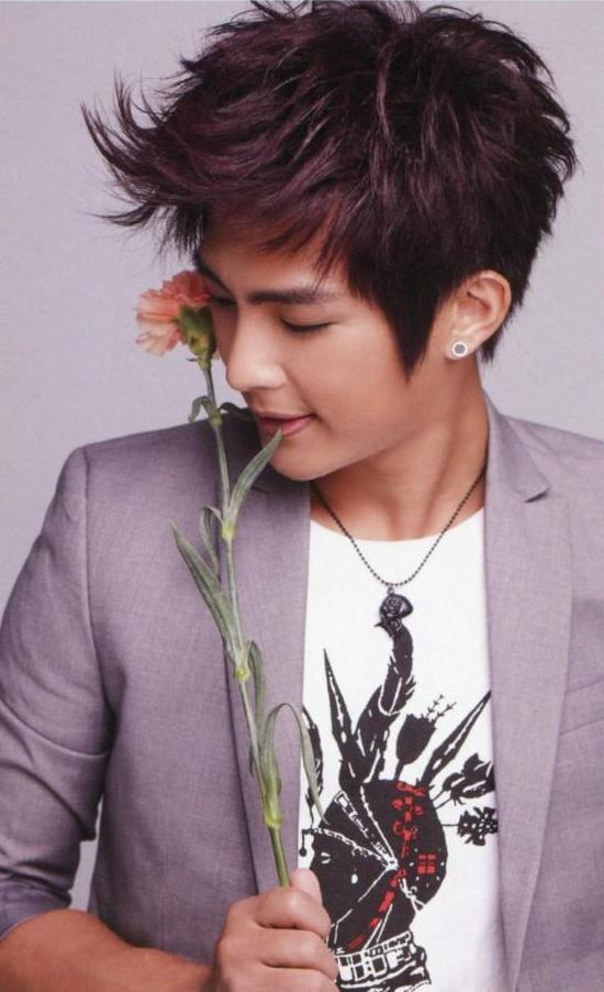 Aaron Yan