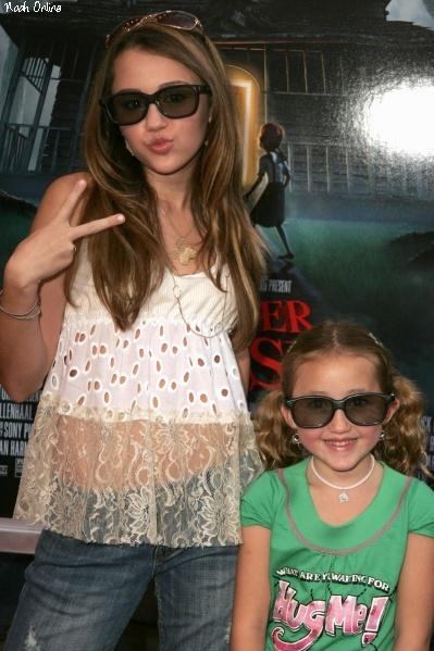 Noah Lindsey Cyrus