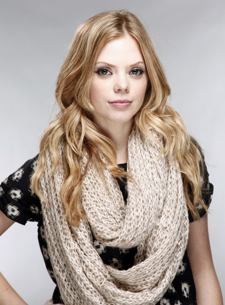 Dreama Walker