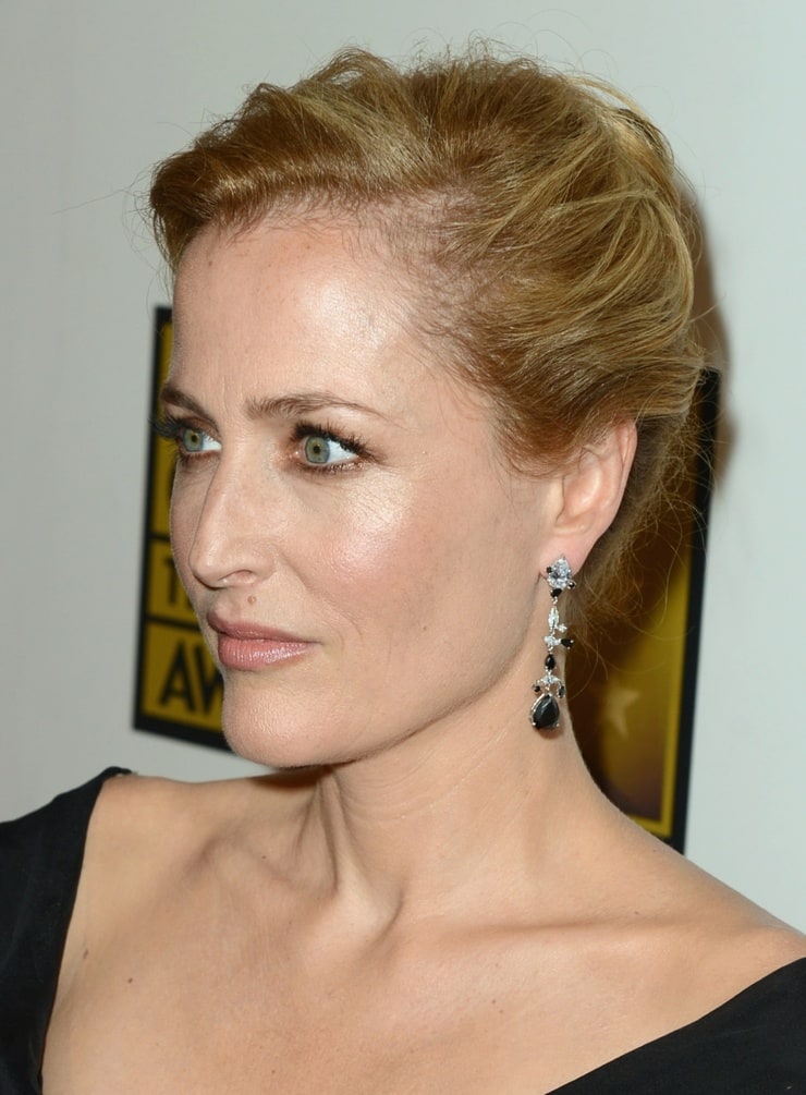 Gillian Anderson