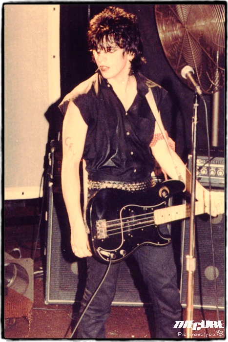 Simon Gallup