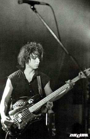 Simon Gallup
