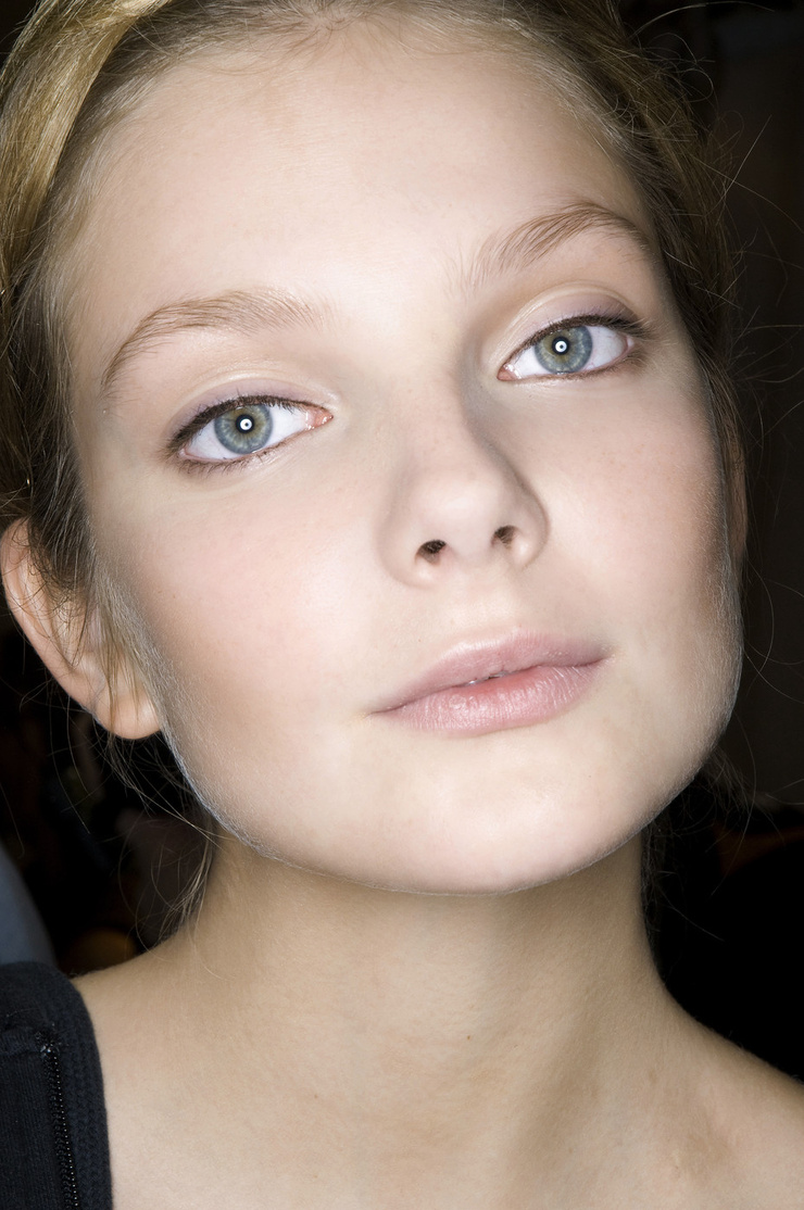 Eniko Mihalik Eniko Mihalik