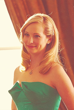 Candice Accola