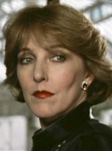 Patricia Hodge