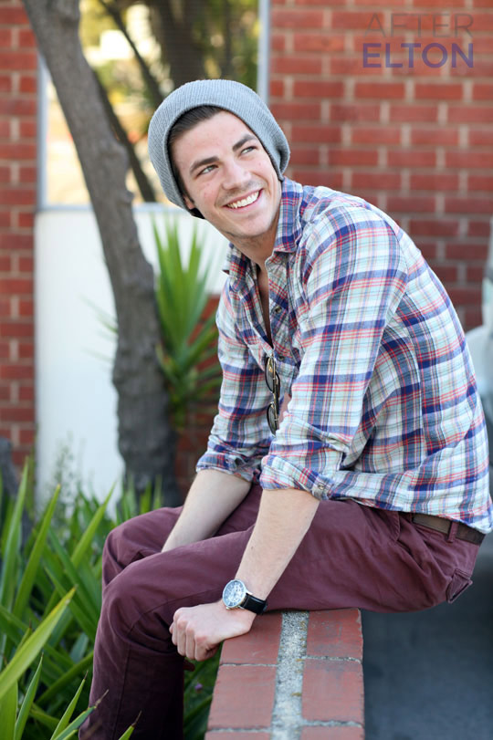 Grant Gustin