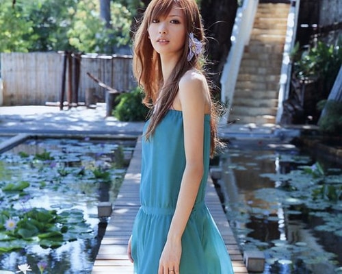 Emi Suzuki