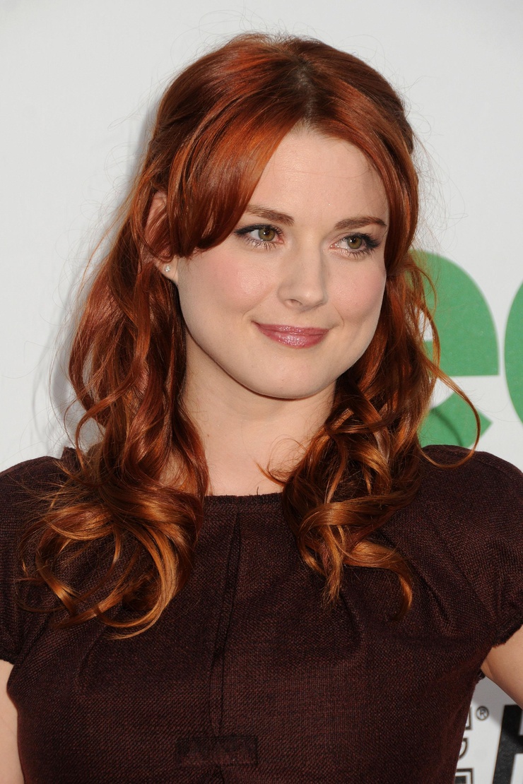Alexandra Breckenridge