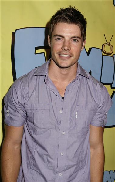 Josh Henderson