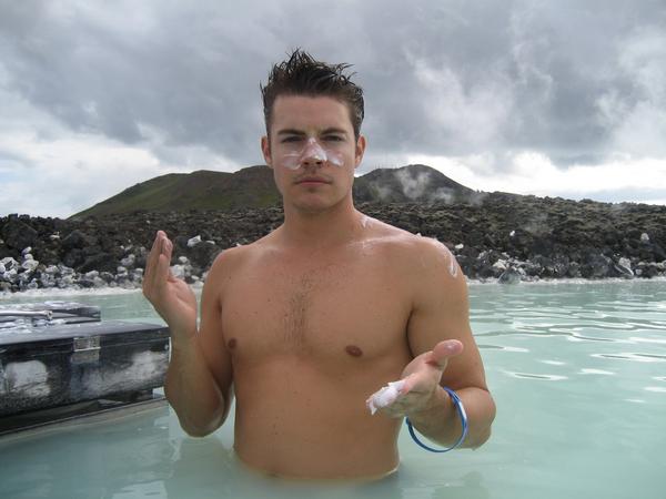 Josh Henderson