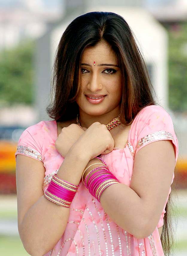 Navneet Kaur