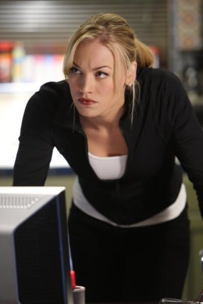 Yvonne Strahovski