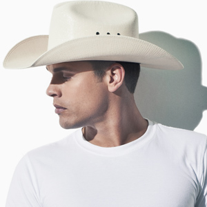 Dustin Lynch