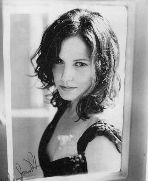 Mary-Louise Parker