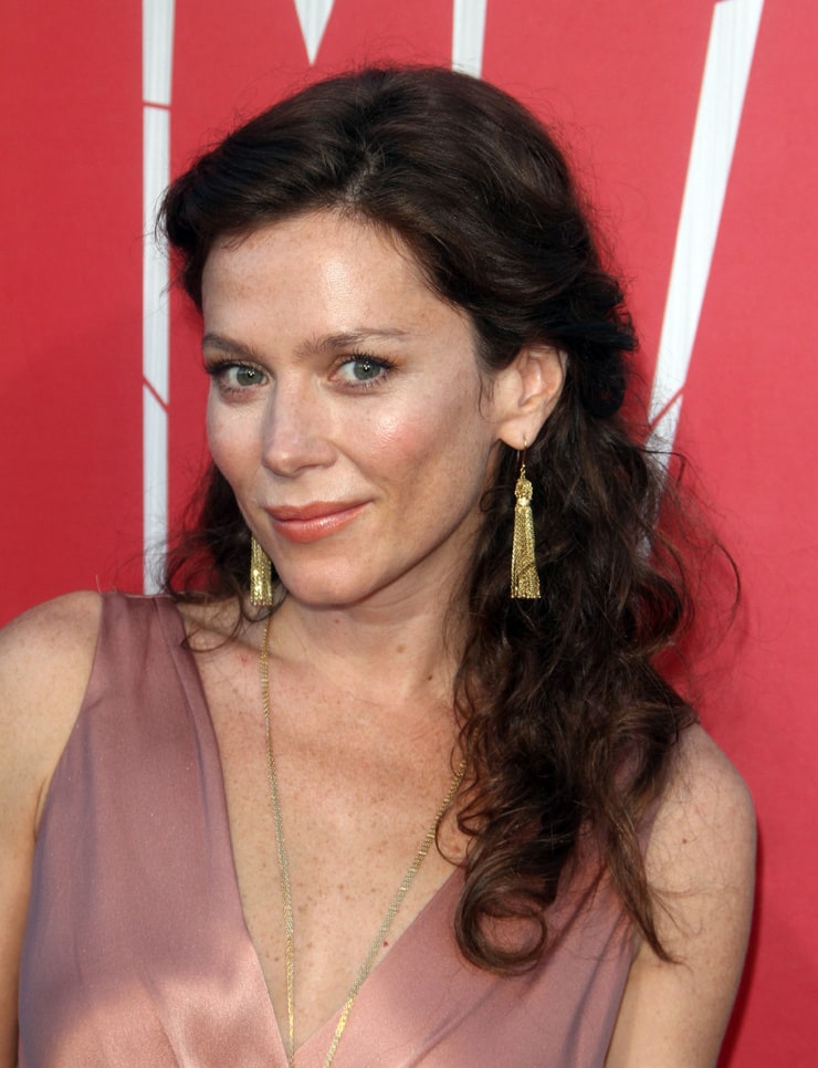 Anna Friel