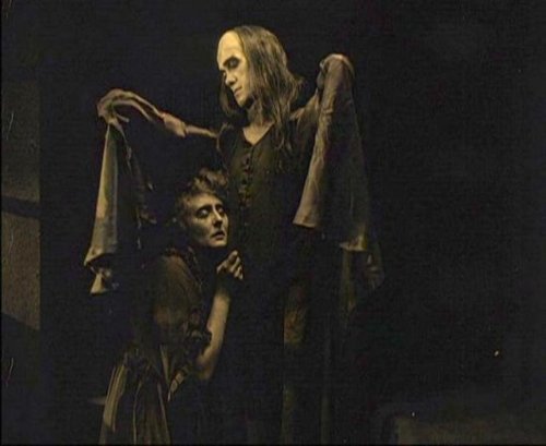 Hilde Warren and Death